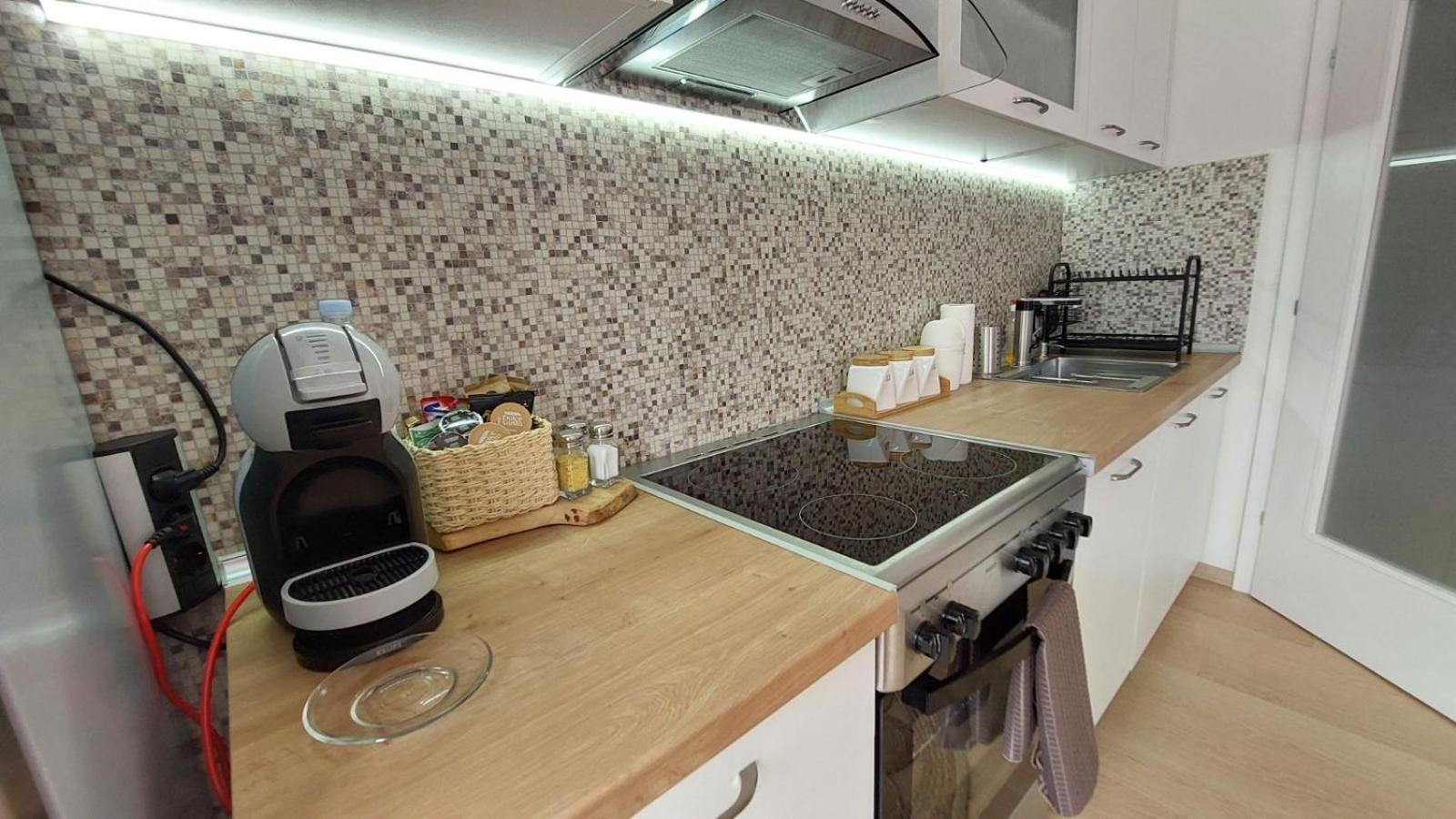 Mina Modern & Cozy Apartment Main City Square Gtc Skopje Eksteriør billede