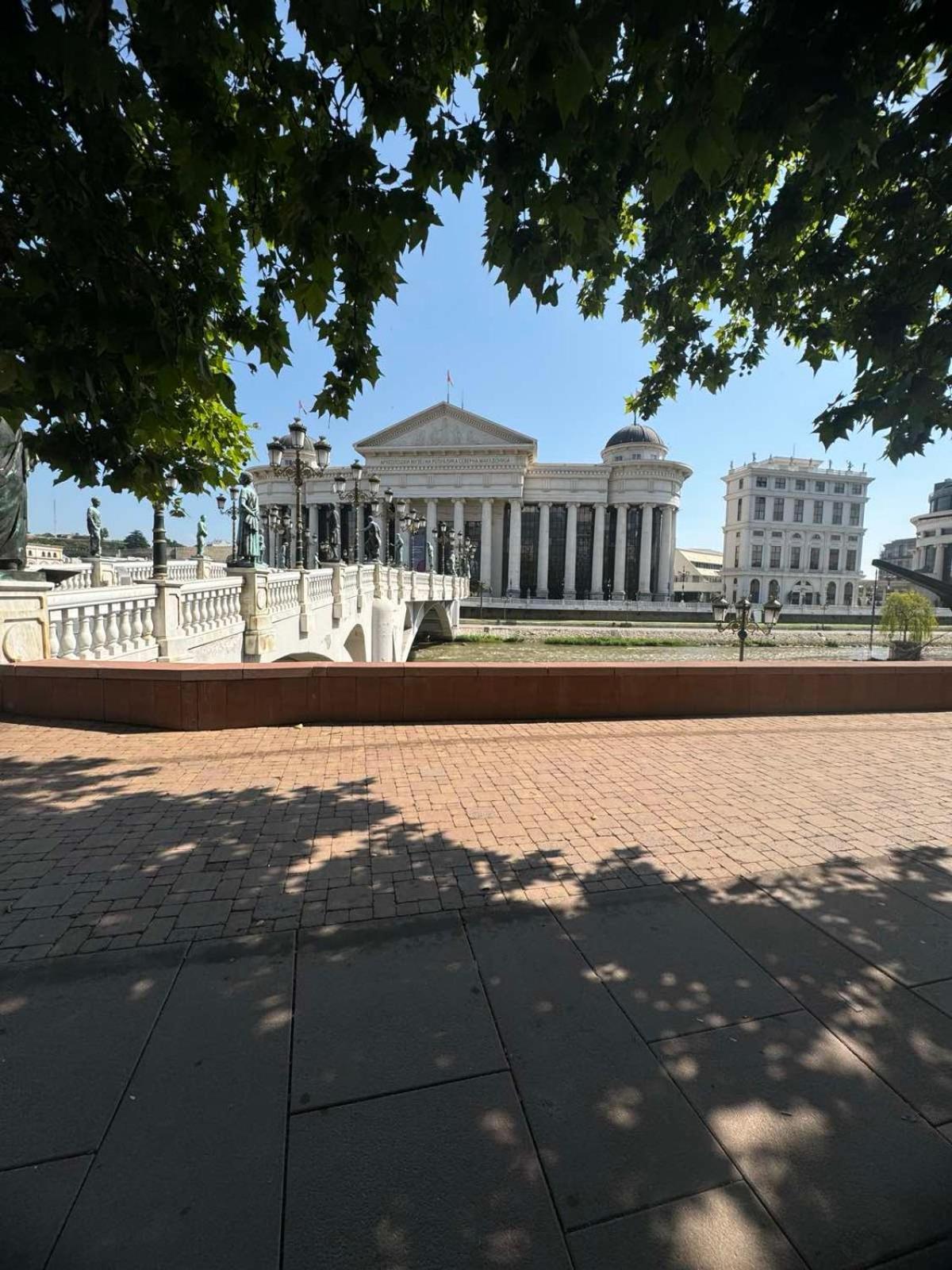 Mina Modern & Cozy Apartment Main City Square Gtc Skopje Eksteriør billede